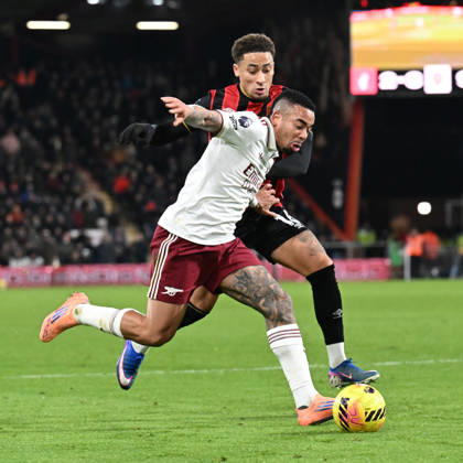 Bournemouth v Arsenal Premier League Gabriel Jesus of Arsenal tries to find a way past Marcus Tavernier of Bournemouth during the Premier League match at the Vitality Stadium, Bournemouth 03 01 2026 UK Newspapers OUT Copyright: xJeremyxLandeyx FIL-22741-0100