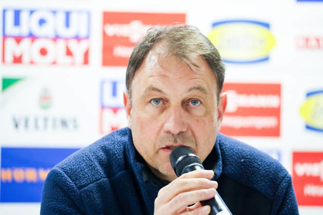 Bischofshofen, Österreich 06. Januar 2026: 74. Vierschanzentournee - Bischofshofen - 2025 2026 - Springen Im Bild: Sandro Pertile (FIS Race-Director Skispringen) Paul-Außerleitner-Schanze Copyright: xFotostandx xHettichx