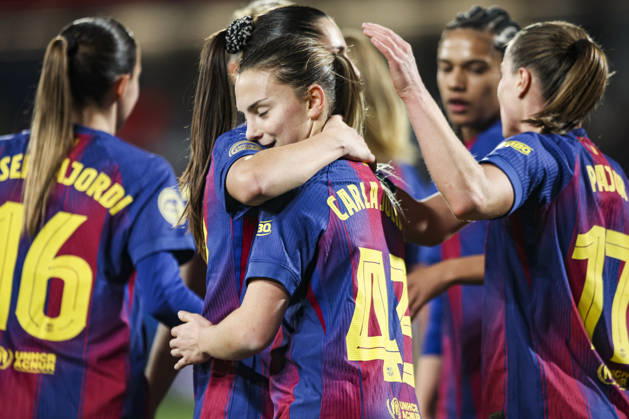 FC Barcelona, Barca Femeni V Madrid CFF - Liga F Moeve Carla Julia of FC Barcelona celebrates after scoring a goal with her teammates during the Liga F Moeve match between FC Barcelona Femeni and Madrid CFF at Estadi Johan Cruyff in Barcelona, Spain, on January 10, 2026. Barcelona Spain Copyright: xGongorax originalFilename:bonilla-fcbarcel260110_npApS