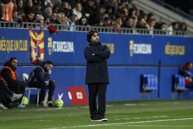 FC Barcelona, Barca Femeni V Madrid CFF - Liga F Moeve Pere Romeu coaches FC Barcelona during the Liga F Moeve match between FC Barcelona Femeni and Madrid CFF at Estadi Johan Cruyff in Barcelona, Spain, on January 10, 2026. Barcelona Spain Copyright: xGongorax originalFilename:bonilla-fcbarcel260110_nplcl