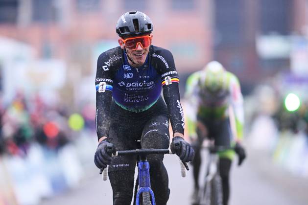 Belgian Thibau Nys celebrates after winning the Elite men race at the Belgian Cyclocross Championships in Beringen on Sunday 11 January 2026. DAVIDxPINTENS x155157786x