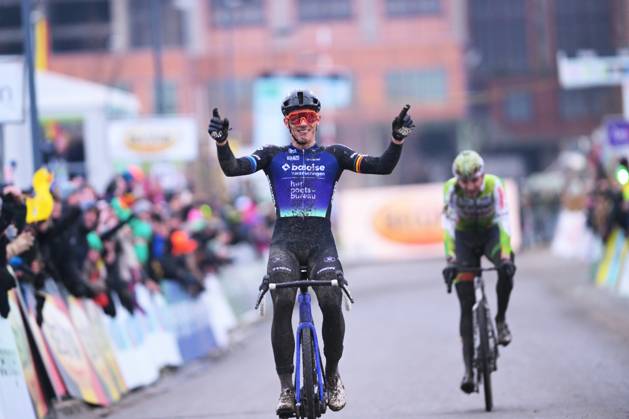 Belgian Thibau Nys celebrates after winning the Elite men race at the Belgian Cyclocross Championships in Beringen on Sunday 11 January 2026. DAVIDxPINTENS x155160988x