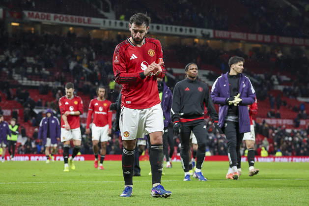 Manchester United, ManU v Brighton & Hove Albion, Emirates FA Cup Manchester United midfielder Bruno Fernandes (8) leaves the pitch dejected after losing 1-2 after the Manchester United v Brighton & Hove Albion Emirates FA Cup Third Round match at Old Trafford, Manchester, England on 11 January 2026 Credit: Phil Duncan Every Second Media Editorial use only. All images are copyright Every Second Media Limited. No images may be reproduced without prior permission. All rights reserved. Premier League and Football League images are subject to licensing agreements with Football DataCo Limited. see https: www.football-dataco.com Copyright: xIMAGO EveryxSecondxMediax ESM-1750-0149 PhilxDuncanx xEveryxSecondxMediax