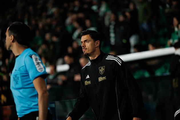 Jose Fonte seen during Liga Portugal game between teams of Sporting CP and Casa Pia AC at Estadio Jose Alvalade (Maciej Rogowski Ball Raw Images) Lisbon Estadio Jose Alvalade Portugal Copyright: xMaciejxRogowskix maciejrogowski_sportingcp_casapiaac_2526-082