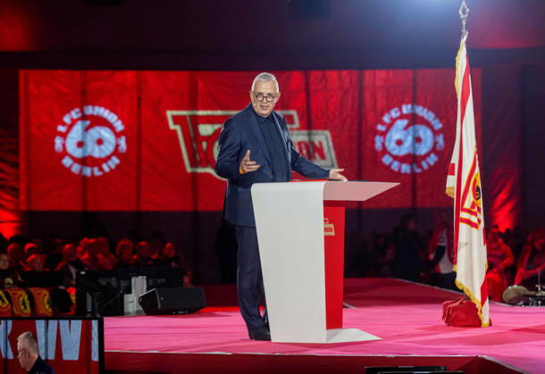 Fußball, Herren, Saison 2025 2026, 1. Bundesliga. 1. FC Union Berlin, Festakt im Festzelt im Stadion An der Alten Försterei anlässlich des 60-jährigen Vereinsjubiläums am 20. Januar 2026, im Bild: Präsident Dirk Zingler, 20.01.2026, Copyright: xMatthiasxKochx