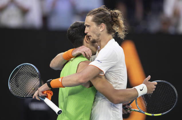 (260130) -- MELBOURNE, Jan. 30, 2026 -- Carlos Alcaraz (L) hugs Alexander Zverev after the men s singles semifinal match between Carlos Alcaraz of Spain and Alexander Zverev of Germany at the Australian Open tennis tournament in Melbourne, Australia, Jan. 30, 2026. (Photo by Xinhua) (SP)AUSTRALIA-MELBOURNE-TENNIS-AUSTRALIAN OPEN-MEN S SINGLES-SEMIFINAL HuxJingchen 