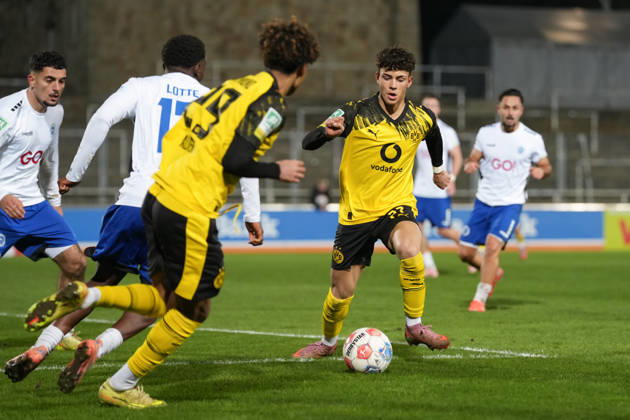 Freitag, 30.01.2026 Saison 2025 2026 20. Spieltag Regionalliga West im Stadion Rote Erde, Dortmund, Germany. BV Borussia Dortmund U23 - Sportfreunde Lotte. Samuele Inacio (BVB)