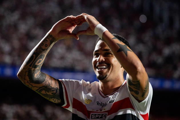 São Paulo x Santos SaO PAULO, SP - 31.01.2026: SaO PAULO X SANTOS - Luciano celebrates a goal during the match between Sao Paulo and Santos, valid for the 6th round of the Paulistao, held on Saturday night (31) at MorumBIS in Sao Paulo, SP. (Photo: Rodilei Morais Fotoarena) x2877209x RodileixMorais