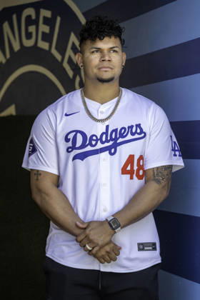 January 31, 2026, Los Angeles, California, USA: Los Angeles Dodger BRUSDAR GRATEROL at DodgerFest on January 31, 2026. News - January 31, 2026 - ZUMAh234 20260131_zsp_h234_002 Copyright: xMarkxEdwardxHarrisx