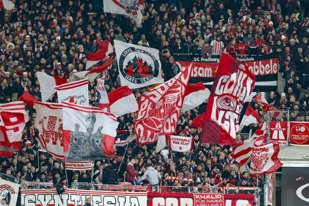 Fanblock SC Freiburg , Deutschland, Fussball, 1. Bundesliga, 20.Spieltag, 2025 2026, VfB Stuttgart vs. SC Freiburg, 01.02.2026, Stuttgart MHP Arena Deutschland Copyright: xGrantxHubbsx