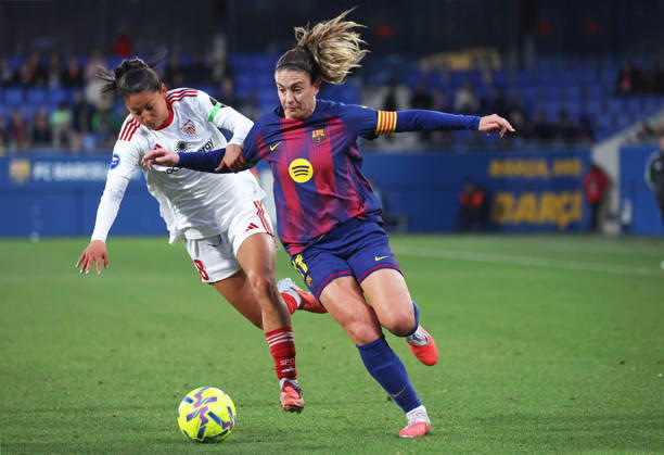 FC Barcelona, Barca Femeni v Sevilla FC Femenino - Liga F Moeve Alexia Putellas and Andrea Alvarez play during the match between FC Barcelona Women and Sevilla FC Women, corresponding to week 18 of the Liga F Moeve, at the Johan Cruyff Stadium in Barcelona, Spain, on February 1, 2026. Barcelona Barcelona Spain  Copyright: xUrbanandsportx originalFilename:urbanandsport-fcbarcel260201_nprjE.jpg