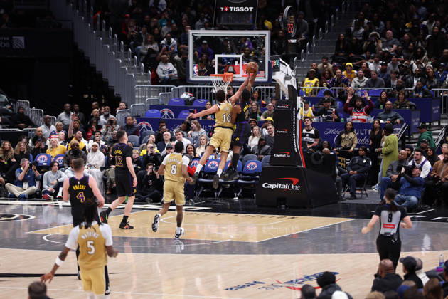 January 30, 2026, Washington, District Of Columbia, USA: BRONNY JAMES 9 of the Los Angeles Lakers dunks the ball during the game against the Washington Wizards at Capital One Arena Washington USA - ZUMAs352 20260130_zsp_s352_009 Copyright: xSabinaxShyshx