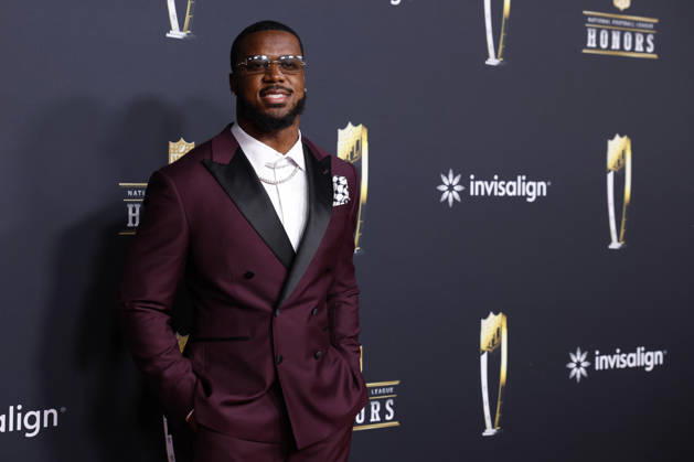 RECORD DATE NOT STATED Azeez Al-Shaair arrives on the red carpet at the 2026 NFL, American Football Herren, USA Honors presented by Invisalign in the days leading up to Super Bowl LX in San Francisco on Thursday, February 5, 2026. The New England Patriots will play the Seattle Seahawks in Super Bowl LX at Levi s Stadium in Santa Clara on Sunday, February 8, 2026.  SBP20260205349 JOHNxANGELILLO