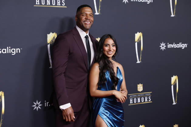 RECORD DATE NOT STATED Michael Strahan and Diana Flores arrive on the red carpet at the 2026 NFL, American Football Herren, USA Honors presented by Invisalign in the days leading up to Super Bowl LX in San Francisco on Thursday, February 5, 2026. The New England Patriots will play the Seattle Seahawks in Super Bowl LX at Levi s Stadium in Santa Clara on Sunday, February 8, 2026.  SBP20260205372 JOHNxANGELILLO