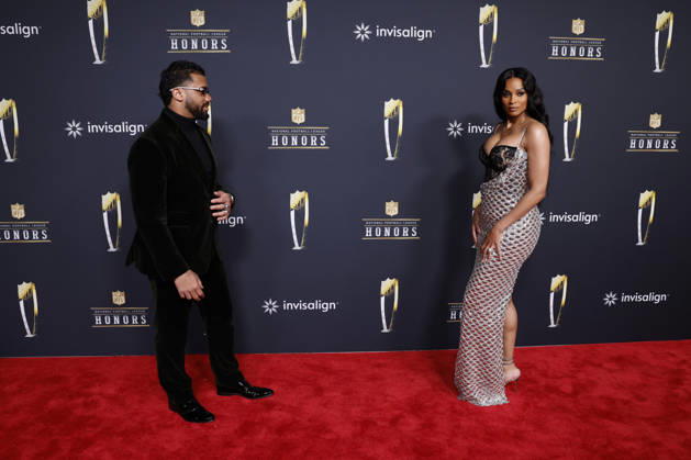 RECORD DATE NOT STATED Russell Wilson and Ciara arrive on the red carpet at the 2026 NFL, American Football Herren, USA Honors presented by Invisalign in the days leading up to Super Bowl LX in San Francisco on Thursday, February 5, 2026. The New England Patriots will play the Seattle Seahawks in Super Bowl LX at Levi s Stadium in Santa Clara on Sunday, February 8, 2026.  SBP20260205398 JOHNxANGELILLO