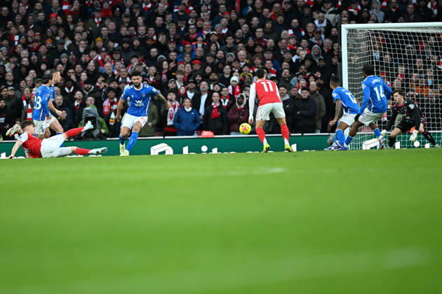 Arsenal v Sunderland, Premier League **GOAL** Arsenal forward Viktor Gyökeres (14) GOAL scores 2-0 during the Premier League match between Arsenal and Sunderland at the Emirates Stadium, London, UK on 7 February 2026. London Emirates Stadium Greater London UK Editorial use only DataCo restrictions apply See www.football-dataco.com , Copyright: xSimonxTraylenx PSI-23707-0044