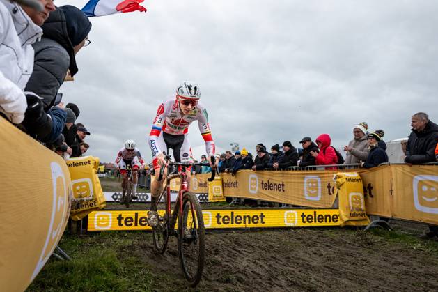 Belgian Michael Vanthourenhout pictured in action during the men elite race of the Noordzeecross cyclocross cycling event in Middelkerke, the last race of the Superprestige competition on Saturday 07 February 2026. DAVIDxPINTENS x161780050x