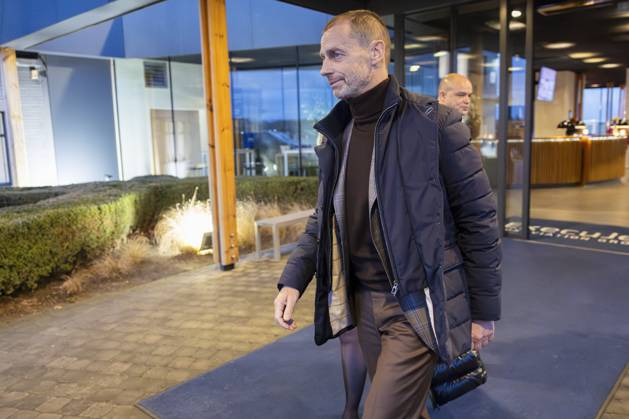 Arrival Aleksander Ceferin ZAVENTEM, BELGIUM - FEBRUARY 10 : Pascale Van Damme, President of the Belgium Football Federation greets Aleksander Ceferin, President of UEFA on his arrival in Brussels pictured on February 10, 2026 in Zaventem, Belgium, 10-02-26 Zaventem Belgium  Copyright: xXpix