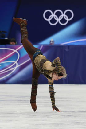 February 10, 2026, Milan, Lombardy, Italy: ILIA MALININ of USA in the Men s Single Skating short program of the Figure skating, Eiskunstlauf Team Event at the Milano Cortina 2026 Winter Olympic Games, Olympische Spiele, Olympia, OS Milan Italy - ZUMAc179 20260210_oly_c179_240 Copyright: xMickaelxChavetx
