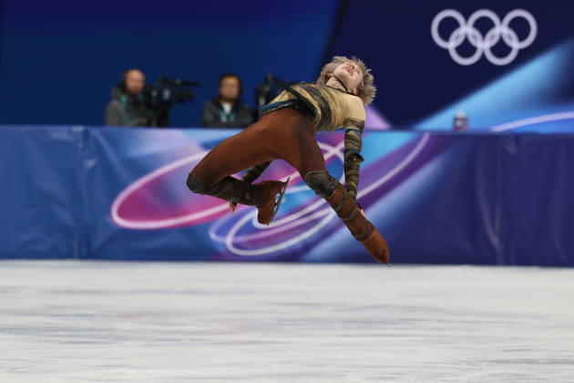 February 10, 2026, Milan, Lombardy, Italy: ILIA MALININ of USA displays some impressive acrobatics in the Men s Single Skating short program of the Figure skating, Eiskunstlauf Team Event at the Milano Cortina 2026 Winter Olympic Games, Olympische Spiele, Olympia, OS Milan Italy - ZUMAc179 20260210_oly_c179_246 Copyright: xMickaelxChavetx
