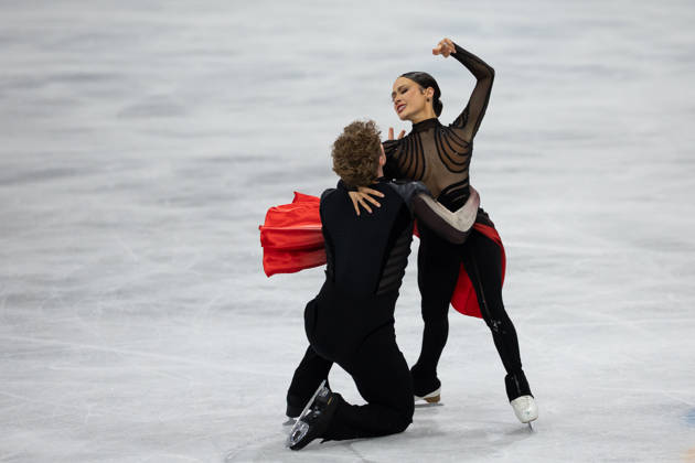 February 11, 2026, Milano, Lombardy, Italy: Madison Chock and Evan Bates of the United States perform in Figure skating, Eiskunstlauf Ice dancing, Eistanzen Free program and win the silver medal during the 2026 Winter Olympics at the Milano Ice Skating Arena on Wednesday in Milano. Milano Italy - ZUMAj89_ 20260211_oly_j89_041 Copyright: xPaulxKitagakixJr.x