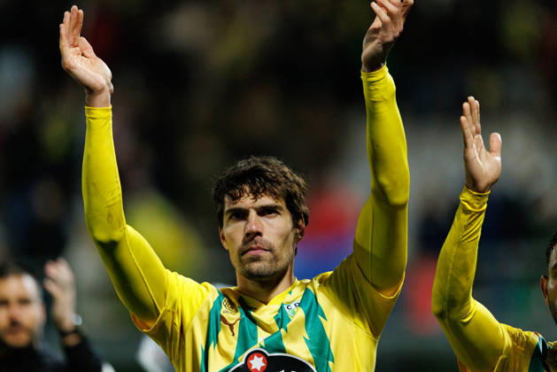 Joao Afonso seen during Liga Portugal game between CD Tondela and SL Benfica (Maciej Rogowski Ball Raw Images) Tondela Estadio Joao Cardoso Portugal Copyright: xMaciejxRogowskix maciejrogowski_tondela_benfica_2526-210