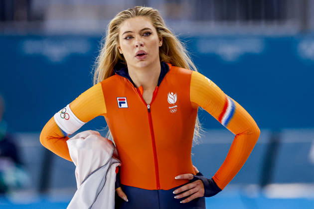 Milano Cortina 2026 Winter Olympics, Speed skating, Eisschnelllauf Italy Jutta Leerdam of the Netherlands looks on after competing on the Speed Skating Women s 500m on Day 9 of the Milano Cortina 2026 Winter Olympics at the Milano Speed Skating Stadium in Milan, Italy, February 15, 2026. Milan Italy  Copyright: xMatrixxImagesx xHenkxJanxDijksx