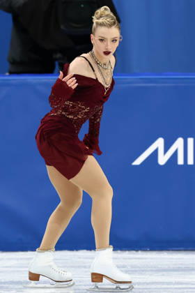 February 17, 2026, Milan, Lombardy, Italy: AMBER GLENN of USA skates her Women s Single Skating free program in the Figure skating, Eiskunstlauf at the Milano Cortina 2026 Winter Olympic Games, Olympische Spiele, Olympia, OS With a score of 67.39 points, AMBER is 13th after the short program. Milan Italy - ZUMAc179 20260217_oly_c179_401 Copyright: xMickaelxChavetx