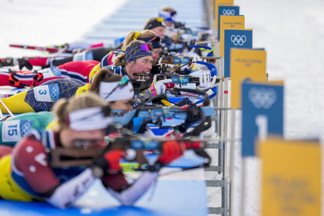 Winter Olympics in Milan Cortina 2026 Anterselva, Italy 20260218 Elvira Öberg from Sweden during the women s 4 x 6 km relay in biathlon at the Winter Olympics in Milan Cortina 2026 Photo Heiko Junge NTB Anterselva Italy EDITORIAL USE ONLY RESTRICTED USE FOR BETTING COMPANIES  Copyright: xHeikoxJungex xNTBx