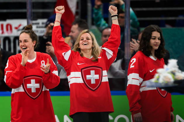 260219 Kaleigh Quennec, Lara Stalder and Annic Buchi of Switzerland celebrate after the women s Ice hockey, Eishockey final game between USA and Canada during day 13 of the 2026 Winter Olympics on February 19, 2026 in Milan. Photo: Emma Wallskog BILDBYRAN kod EW EW0643 ishockey ice hockey Olympic Games, Olympische Spiele, Olympia, OS olympics winter olympics os ol olympiska spel vinter-os olympiske leker milano cortina 2026 milan cortina 2026 milano cortina 2026 olympic games milano cortina 2026 winter olympic games milano cortina-os milano cortina-ol vinter-ol 13 bbeng dam usa kanada canada final jubel Copyright: EMMAxWALLSKOG BB260219EW132
