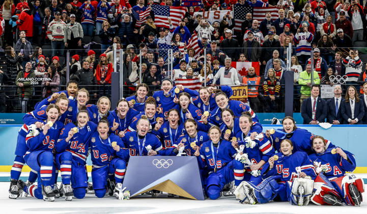 Team USA poses with their gold medals after their overtime win in the Gold Medal Game between Canada and the USA at the Milano Santagiulia Ice hockey, Eishockey Arena in Milan, Italy, on Thursday, February 19, 2026. The USA won the game 2-1 to win the gold medal. Canada wins the Silver and Switzerland won the Bronze medal.  OLY20260219339 AARONxJOSEFCZYK