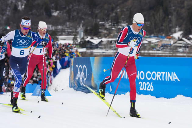 Winter Olympics in Milan Cortina 2026 Val di Fiemme, Italy 20260221 Martin Lowstrom Nyenget from Norway and Mathis Desloges from France during the cross country skiing 50 km Classic men Tesero CC Stadium during the Winter Olympics in Milano Cortina 2026 Photo Lise Aserud NTB Val di Fiemme Italy EDITORIAL USE ONLY RESTRICTED USE FOR BETTING COMPANIES  Copyright: xLisexAserudxx xNTBx
