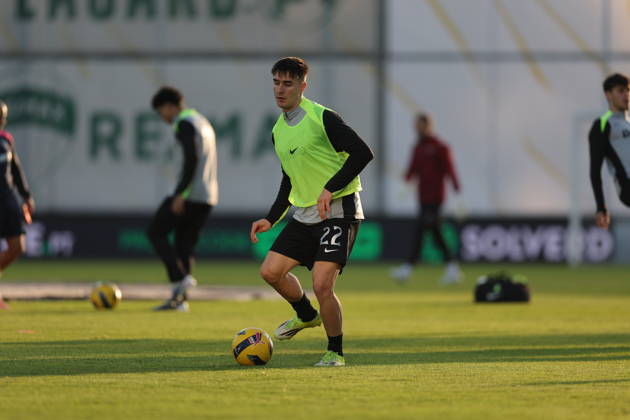 February 21, 2026, Guimaraes, Braga, Portugal: Ivo¡n Fresneda of Sporting CP in action during the Liga Portugal game between Moreirense FC and Sporting CP at Esto¡dio Comendador Joaquim de Almeida Freitas, Guimaraes, Braga, Portugal, on February 21, 2026. Guimaraes Portugal - ZUMAe141 20260221_zsp_e141_017 Copyright: xLuisxEirasx