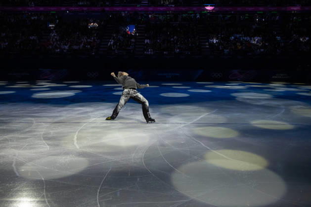 February 21, 2026, Milano, Lombardy, Italy: Ilia Malinin of the United States performs in the Figure skating, Eiskunstlauf Gala during the 2026 Winter Olympics at the Milano Ice Skating Arena on Saturday in Milano. Milano Italy - ZUMAj89_ 20260221_oly_j89_020 Copyright: xPaulxKitagakixJr.x