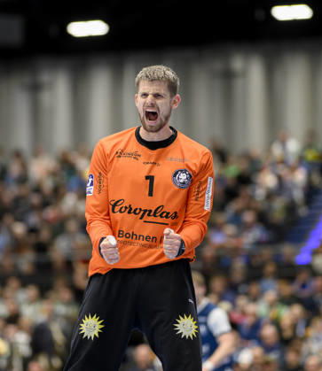 Jubel Torwart Christopher RUDECK (BHC). Handball 1. Bundesliga, 22.Spieltag, Bergischer HC (BHC) - Füchse Berlin (B) 28:35, am 22.02.2026 in Düsseldorf Deutschland. Mitsubishi Electric Halle