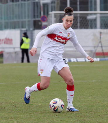 Stuttgart , Fußball 2.Bundesliga VfB Stuttgart Frauen vs. Eintracht Frankfurt II , Nicole Billa ( VfB )
