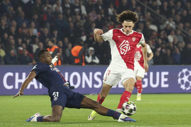 FOOTBALL : Paris Saint Germain Vs AS Monaco - Ligue des Champions - 25 02 2026 Maghnes Akliouche (AS Monaco) Vs Willian Pacho (PSG) ParisFrance Copyright: xMichaelxBaucherx