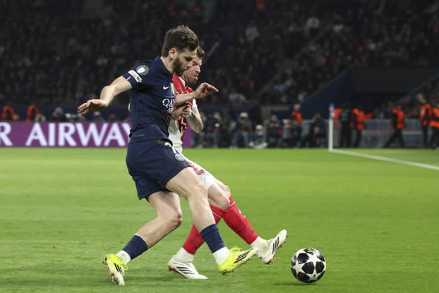 FOOTBALL : Paris Saint Germain Vs AS Monaco - Ligue des Champions - 25 02 2026 Khvicha Kvaratskhelia (PSG) Vs Caio Henrique (AS Monaco) ParisFrance Copyright: xMichaelxBaucherx