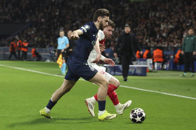 FOOTBALL : Paris Saint Germain Vs AS Monaco - Ligue des Champions - 25 02 2026 Khvicha Kvaratskhelia (PSG) Vs Caio Henrique (AS Monaco) ParisFrance Copyright: xMichaelxBaucherx