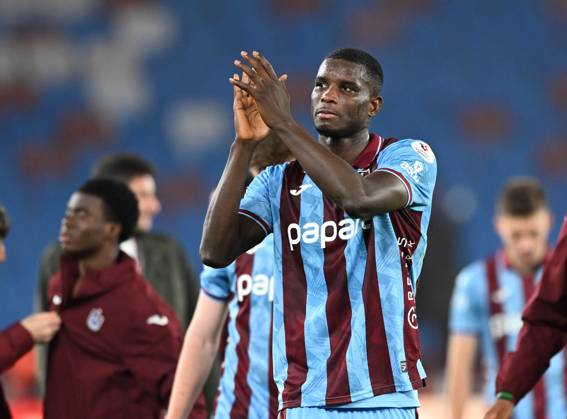 Trabzonspor v Misirli.com.tr Fatih Karagumruk - Turkish Super Lig TRABZON, TURKIYE - FEBRUARY 27: Paul Onuachu of Trabzonspor celebrates after winning the Turkish Super Lig week 24 football match between Trabzonspor and Misirli.com.tr Fatih Karagumruk at Papara Park in Trabzon, Turkiye on February 27, 2026. Hakan Burak Altunoz Anadolu Trabzon Turkey. Editorial use only. Please get in touch for any other usage. Copyright: x2026xAnadoluxHakanxBurakxAltunozx