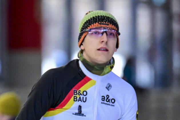 EISSCHNELLLAUF - Finn SONNEKALB (GER) bei der ISU Eisschnelllauf Junioren-Weltmeisterschaft in Inzell über 1.000m der Herren am 28.02.2026, Deutschland, Oberbayern, Traunstein Inzell Max-Aicher-Arena Oberbayern Deutschland