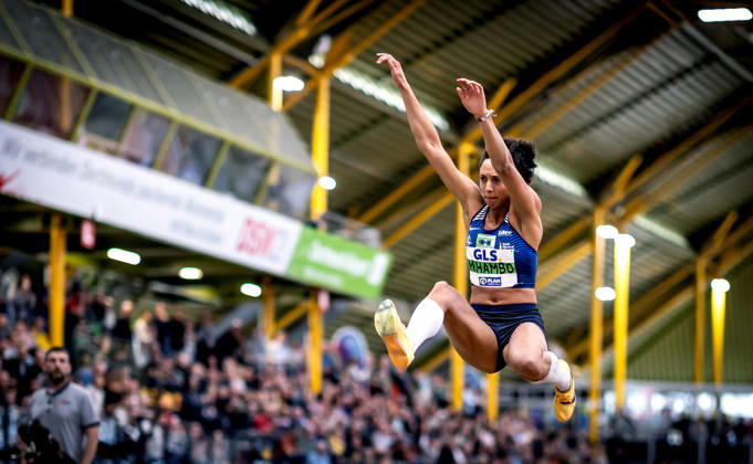 Deutsche Leichtathletik-Hallenmeisterschaften; Dortmund, 01.03.2026 Auf dem Sprung zum 17. Deutschen Meistertitel im Weitsprung der Frauen: Malaika Mihambo (LG Kurpfalz); Deutsche Leichtathletik-Hallenmeisterschaften am 01.03.2026 in der Helmut-Körnig-Halle Dortmund (Nordrhein-Westfalen). Copyright: xBEAUTIFULxSPORTS R.xSchmittx