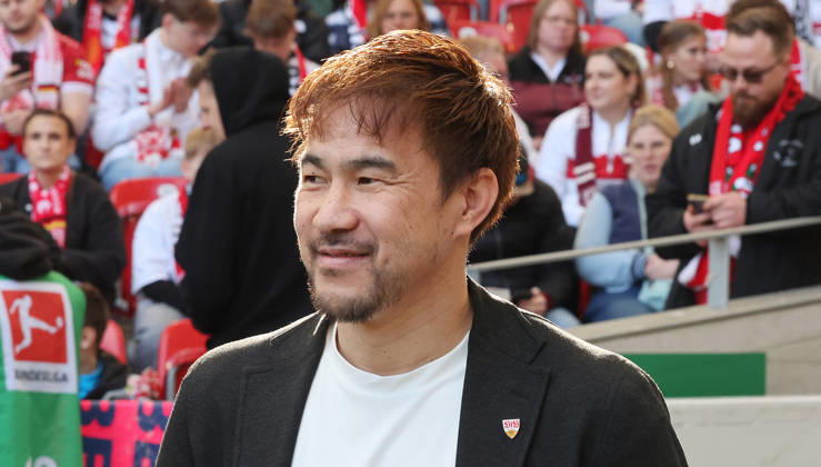Stuttgart, Fußball Bundesliga, 20. Spieltag, VfB Stuttgart vs. VfL Wolfsburg, Shinji Okazaki