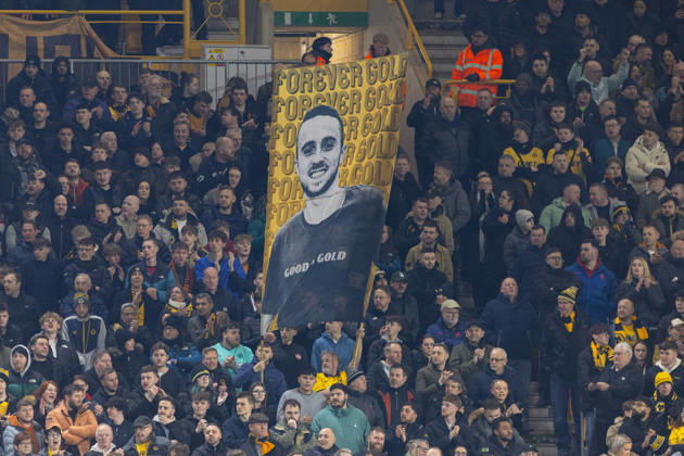 Football - FA Cup - 5th Round - Liverpool FC v Wolverhampton Wanderers FC WOLVERHAMPTON, ENGLAND - Friday, March 6, 2026: Wolverhampton Wanderers supporters banner Diogo Jota which pay tribute to Diogo Jota, who died in a car accident in July, during the FA Cup 5th Round match between Liverpool FC and Wolverhampton Wanderers FC at Molineux. (Photo by David Rawcliffe Propaganda) WOLVERHAMPTON Molineux WEST MIDLANDS ENGLAND Copyright: xPropagandaxPhotoxAgencyx P2026-03-06-Wolves_Liverpool-71