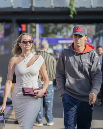 Formula One Australian Grand Prix Melbourne EB Gabriel Bortoleto and Isabella Bernardini during the Formula One Australian Grand Prix at Albert Park in Melbourne on March 8, 2026. Photo by Eliot Blondet ABACAPRESS.COM Melbourne Australia Australia Copyright: xBlondetxEliot ABACAx