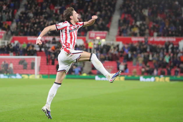 Stoke City v Ipswich Town, EFL Sky Bet Championship Milan Smit of Stoke City celebrates their first goal during the EFL Sky Bet Championship match between Stoke City and Ipswich Town at the Bet365 Stadium, Stoke-on-Trent, UK on 10 March 2026. Stoke-on-Trent Bet365 Stadium Staffordshire UK Editorial use only DataCo restrictions apply See www.football-dataco.com , Copyright: xAlunxRobertsx PSI-23871-0137