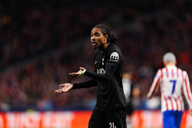 Djed Spence seen during UEFA Champions League round of 16 game between teams of Atletico de Madrid and Tottenham Hotspur Football Club (Joao Gregorio Ball Raw Images) Madrid Riyadh Air Metropolitano Spain Copyright: xJoaoxGregoriox joaogregorio_atletico_tottenham_2526joaogregorio_atletico_tottenham0144