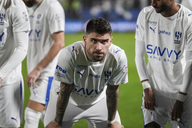 Saudi-Arabien: Fussball Saudi Pro League 2025 2026, 26. Spieltag - Al Fateh FC vs 1Al Hilal - Maydan Tamweel Aloula (Saudi Arabien): Ruben Neves Ruben Neves (Al Hilal, 8) Copyright: xOumaimaxSouaidix