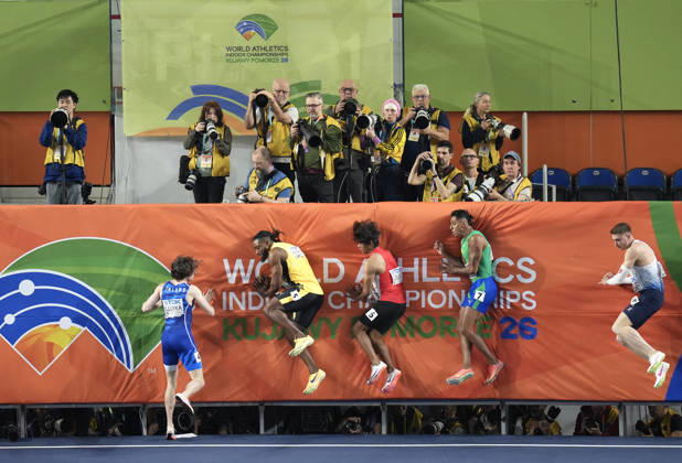 World Athletics Indoor Championships Kujawy Pomorze 26 in Torun, Poland Kishane Thompson of Jamaica, Marc Louis of Singapore and Gabriel Dos Santos of Brazil hit the crash pad at the finish of the Mens 60m heats during day 1 of the World Athletics Indoor Championships Kujawy Pomorze 26 at the Kujawsko-Pomorska Arena Torun, Poland on March 20, 2026. TORUN POLAND  Copyright: xMatrixxImagesx xNicxBothmax