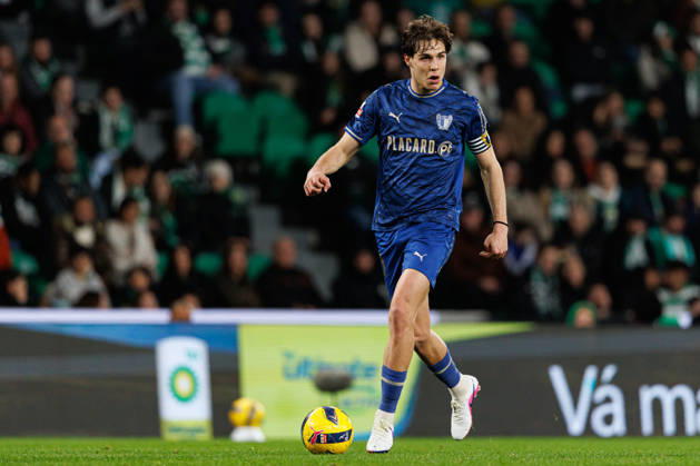 Gustavo Sa seen during Liga Portugal game between teams of Sporting CP and FC Famalicao at Estadio Jose Alvalade (Maciej Rogowski Ball Raw Images) Lisbon Estadio Jose Alvalade Portugal Copyright: xMaciejxRogowskix maciejrogowski_sporting_famalicao_2526-209